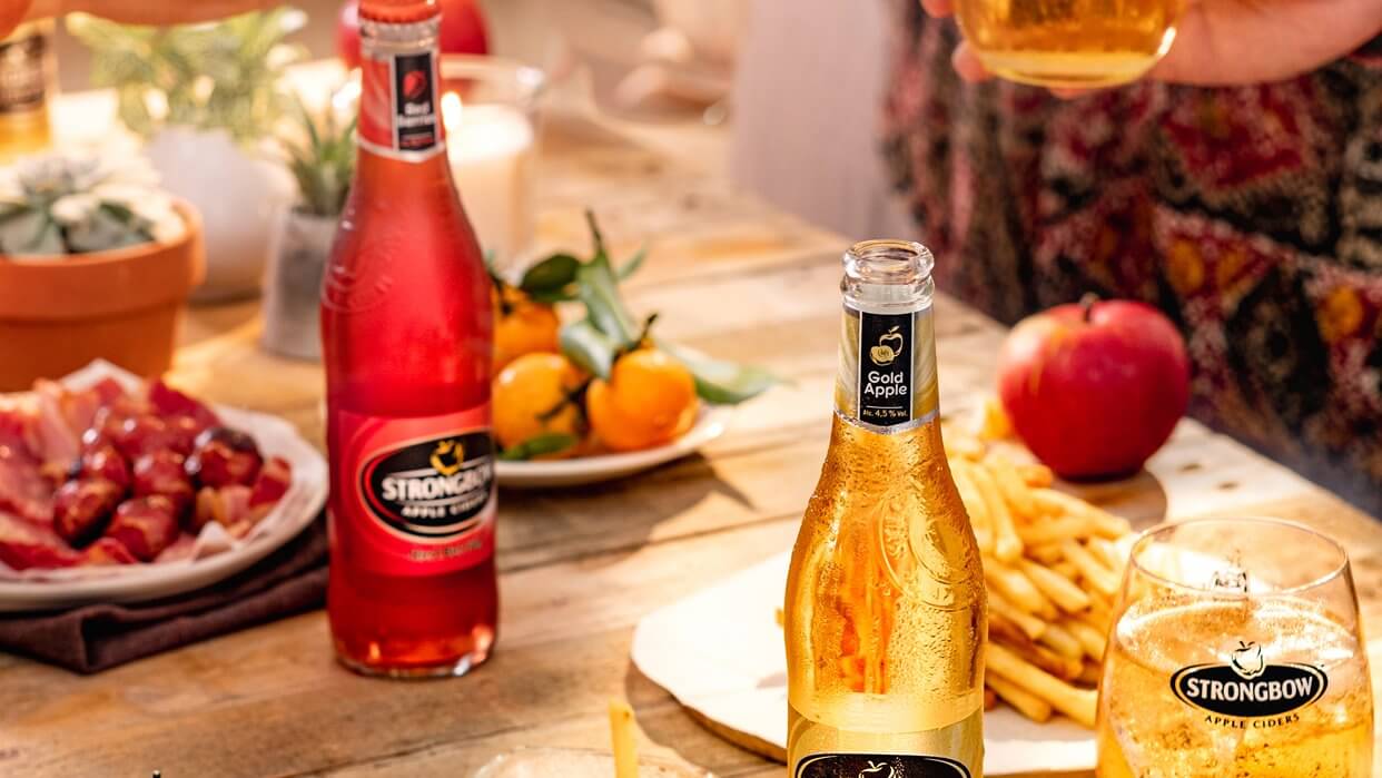 Strongbow Dark Fruit Cider Cans, 10 x 440ml : : Grocery ★プロモ・US Orig【Strongbow/Strongbow】★